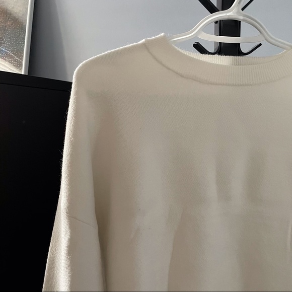 Garage Cropped Cream Bell Sleeve Sweater - Picture 2 of 4